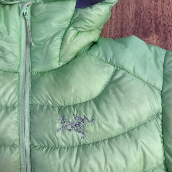 Arc'Teryx Cerium LT Hoody 850-Fill Goose
Down Puff Jacket Green Women’s Medium - Picture 3 of 16